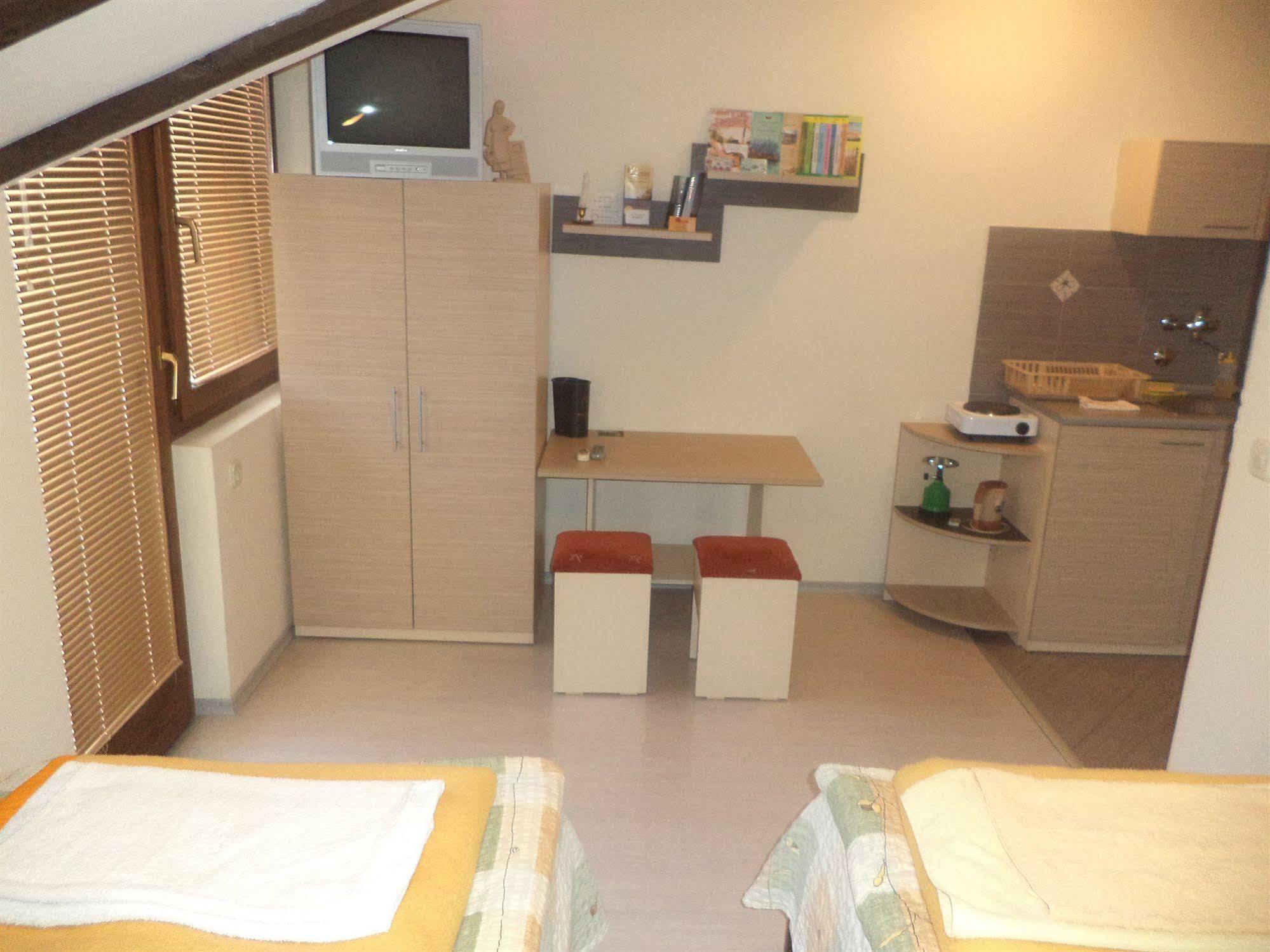 Luccia Apartments - Ohrid City Centre Extérieur photo