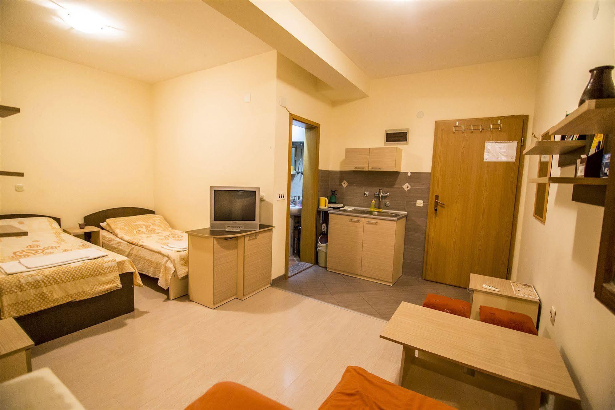 Luccia Apartments - Ohrid City Centre Extérieur photo